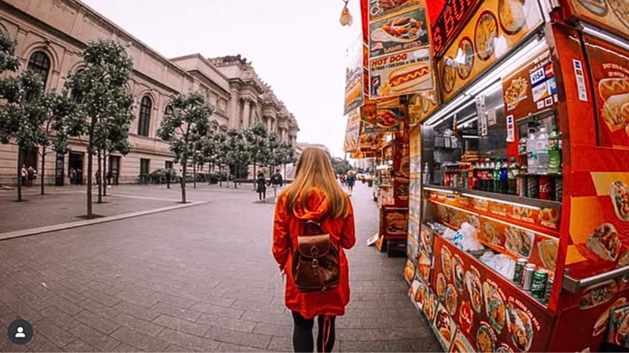 video thumbnail for 'Lo Que Todo Latino DEBE SABER Antes de Visitar NYC'